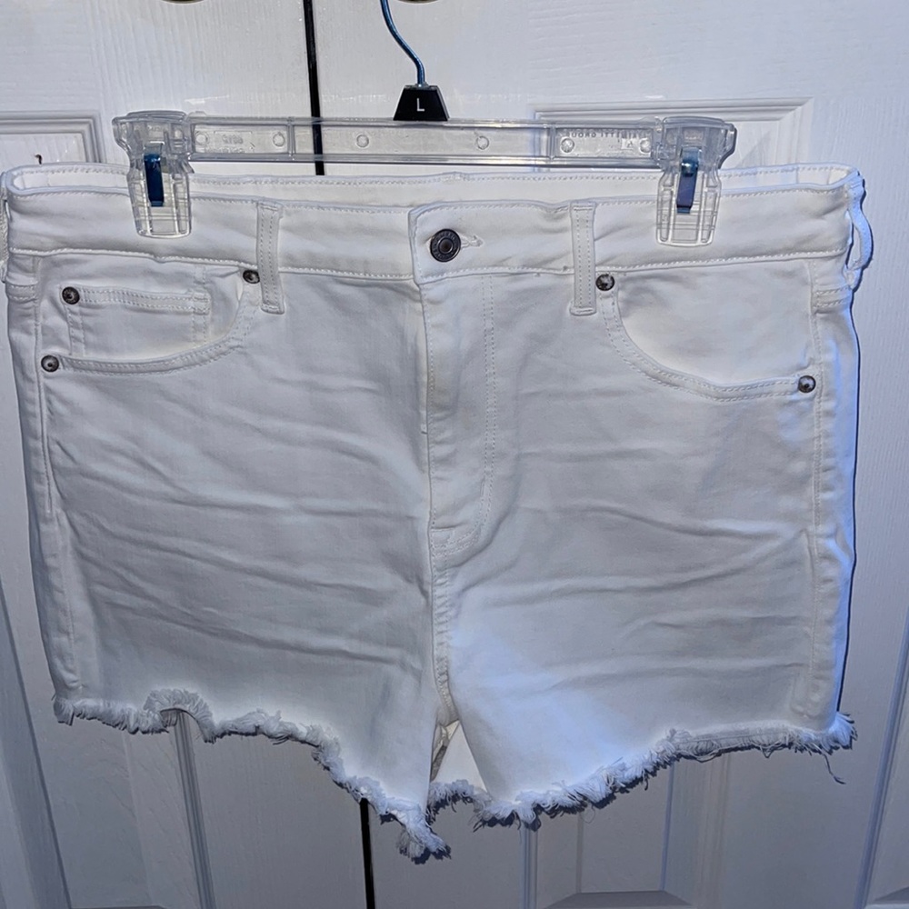 American Eagle Outfitters Super Hi-Rise Shortie
